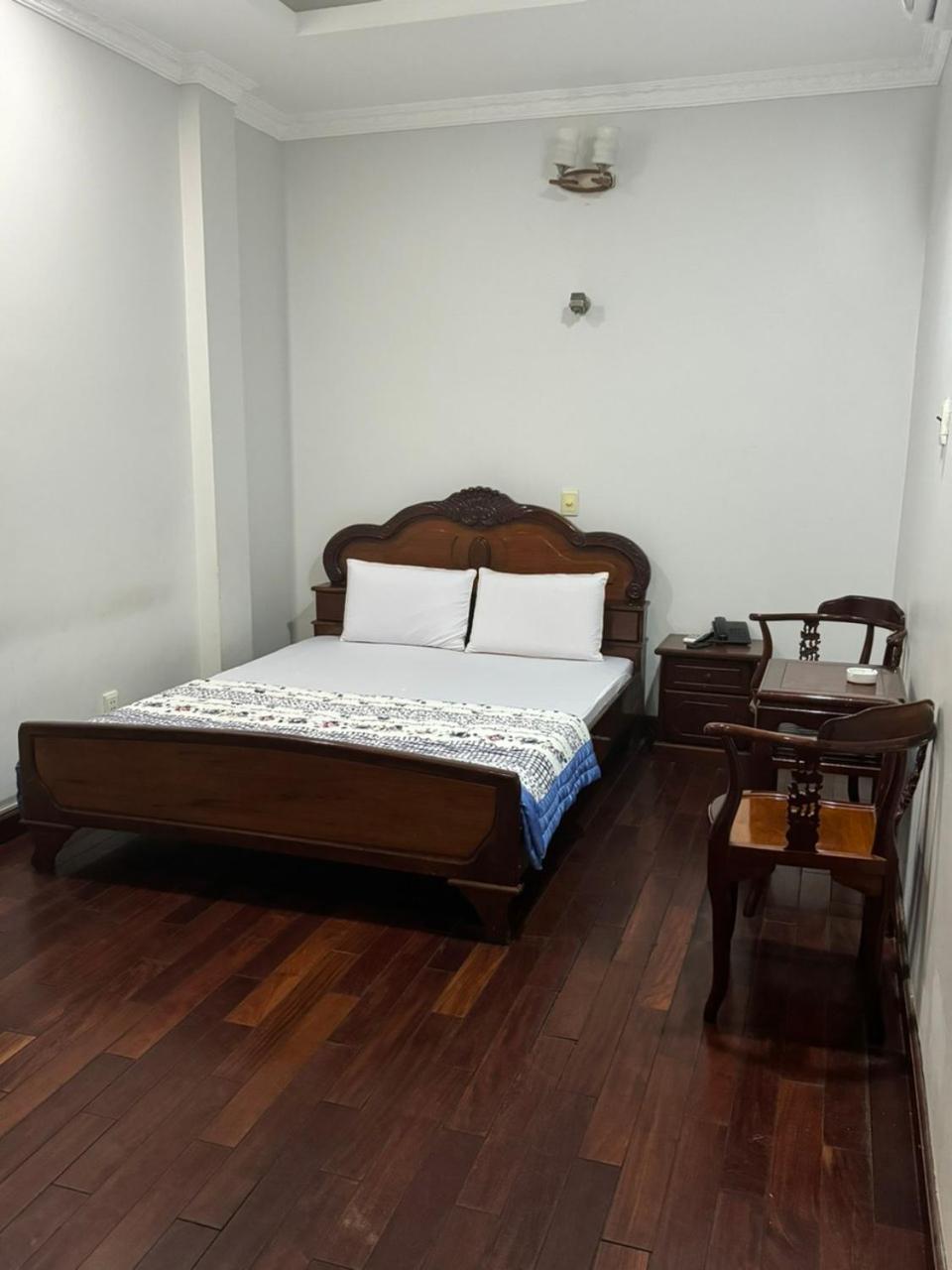 Song Cau Hotel Хошимин Экстерьер фото